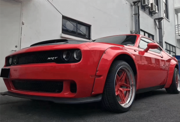 Dodge Challenger Bodykit LB design